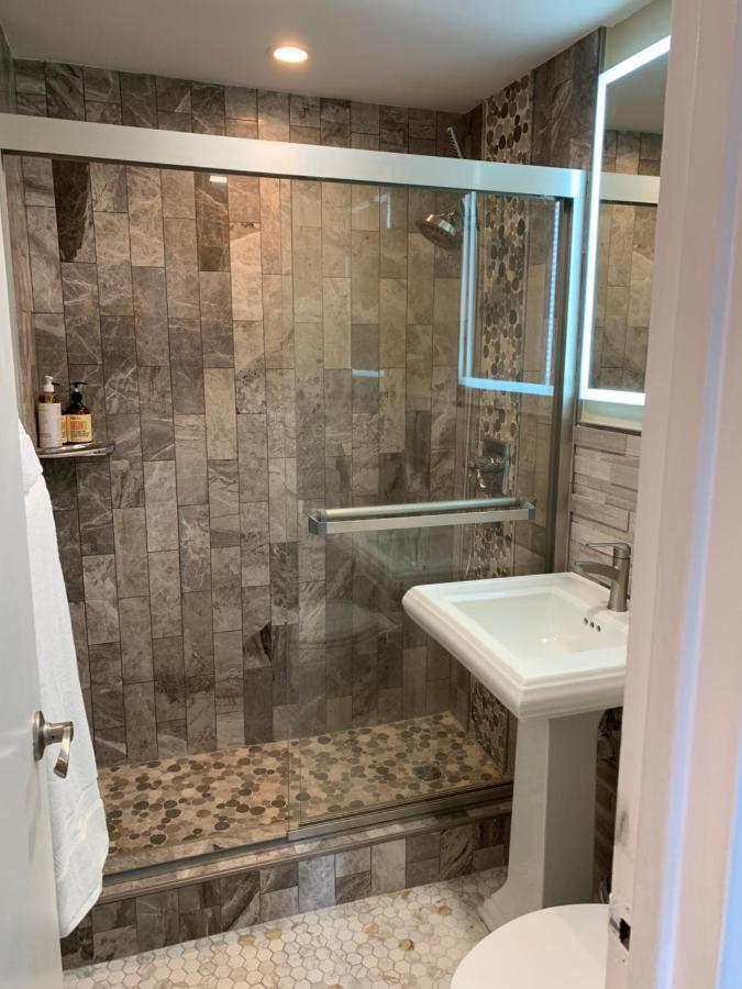 Just Renovated 3 Br/2Bath/ Parking+ Downtown View Apartment Atlanta Ngoại thất bức ảnh