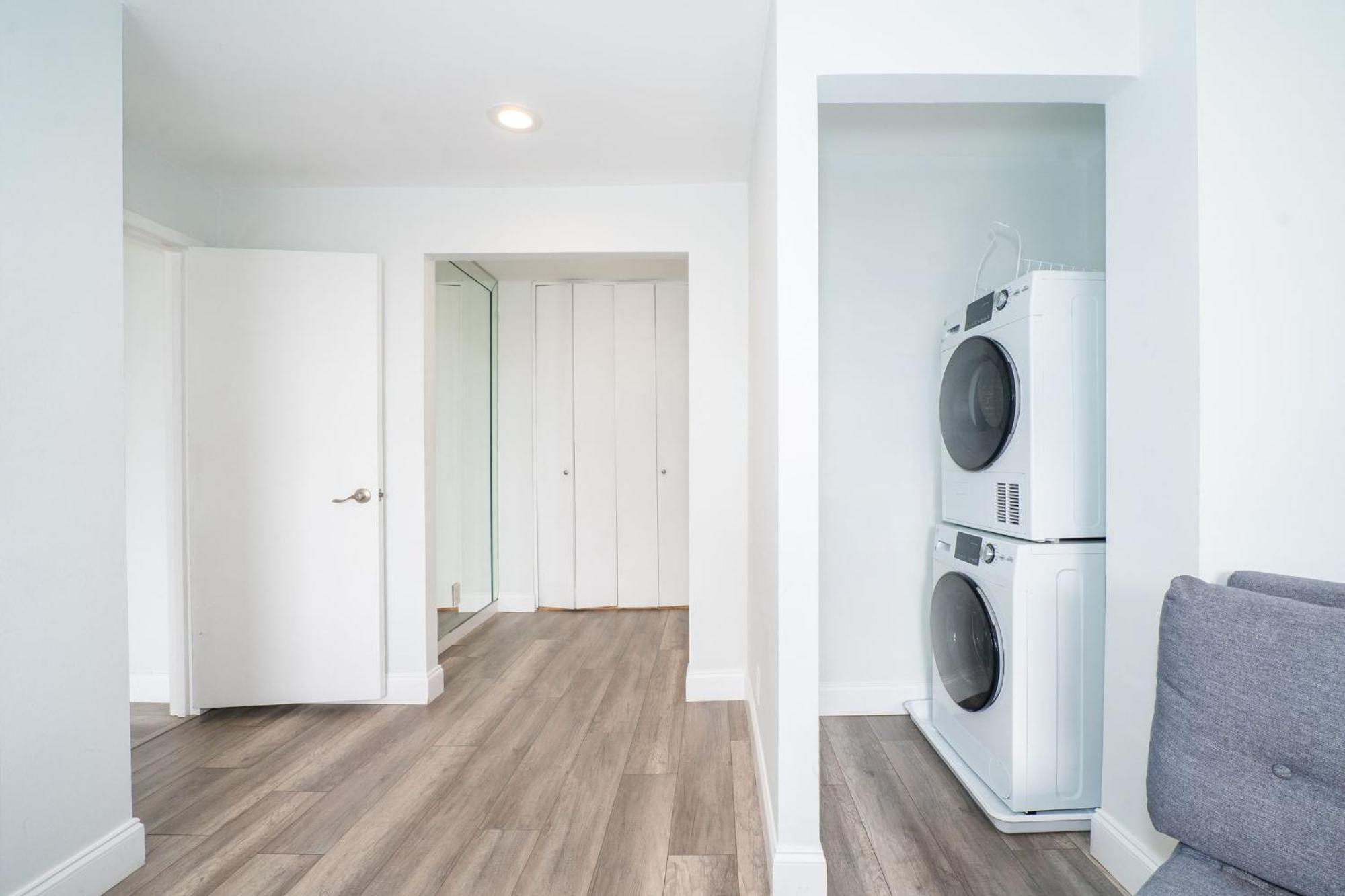 Just Renovated 3 Br/2Bath/ Parking+ Downtown View Apartment Atlanta Ngoại thất bức ảnh