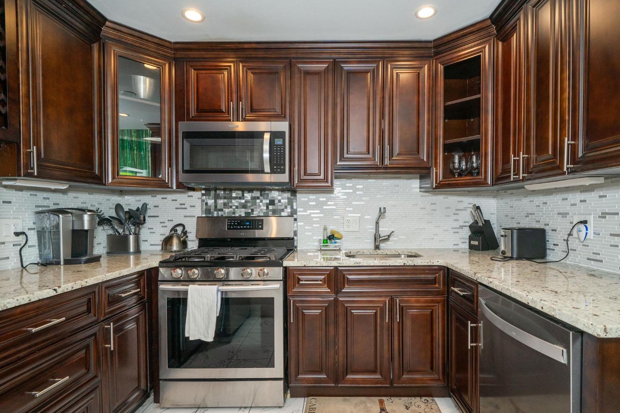 Just Renovated 3 Br/2Bath/ Parking+ Downtown View Apartment Atlanta Ngoại thất bức ảnh
