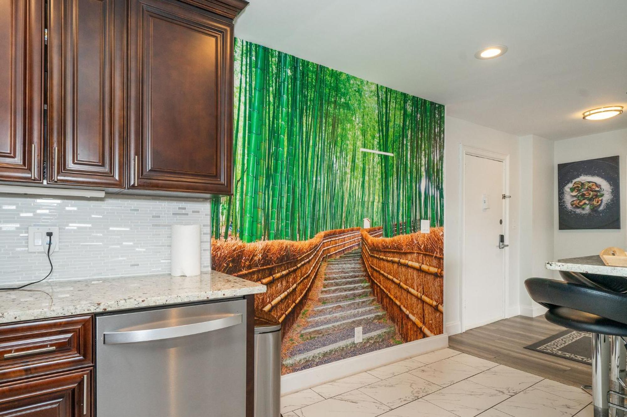 Just Renovated 3 Br/2Bath/ Parking+ Downtown View Apartment Atlanta Ngoại thất bức ảnh